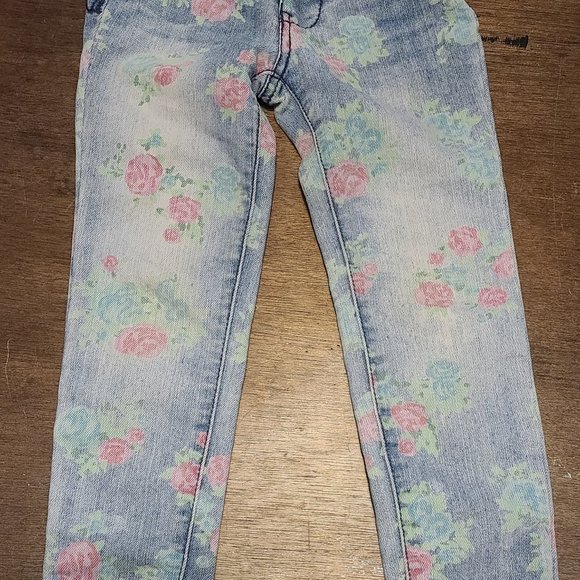 Size 4 floral jeans - Picture 1 of 1